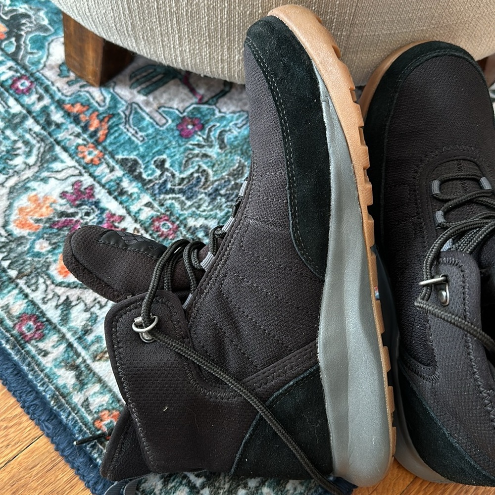 SOLD-Columbia Waterproof Ankle Boots Size 7